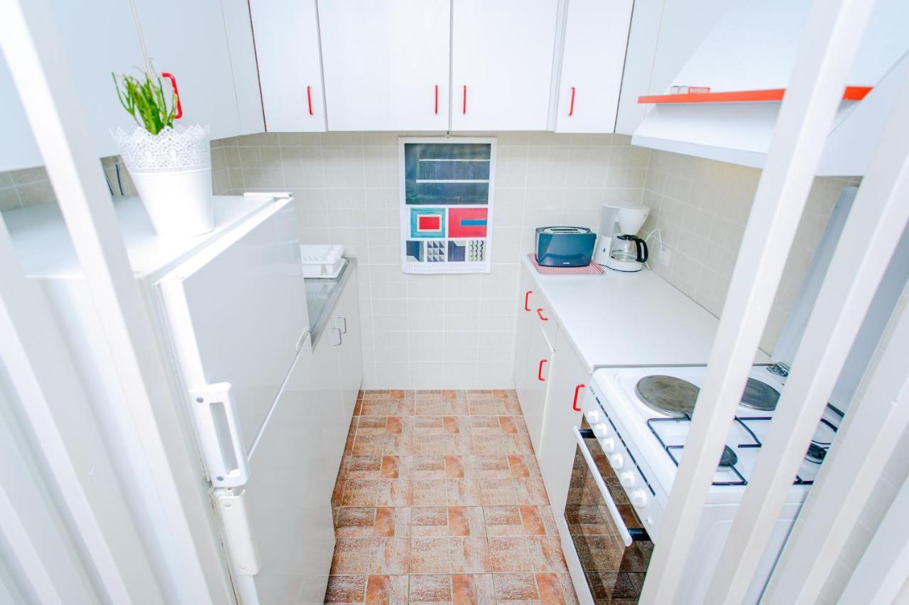 Apartman Uz More Вис Екстериор снимка